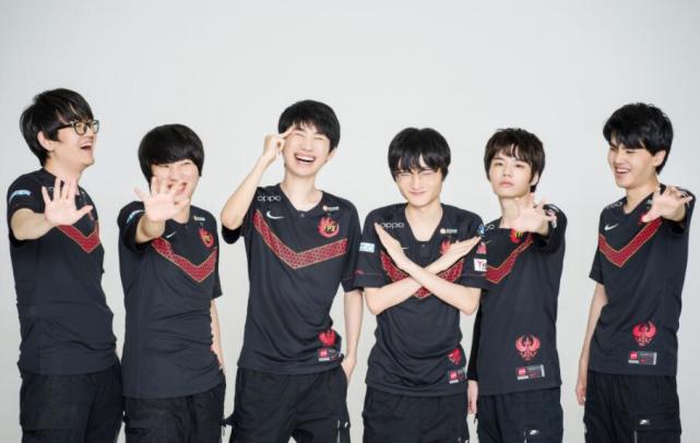 亚球员提供 亚球员提供