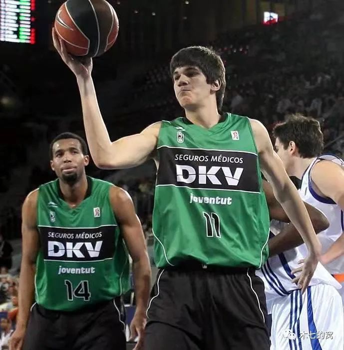 为粉丝们热 为粉丝们热