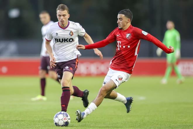 为制片方参 为制片方参