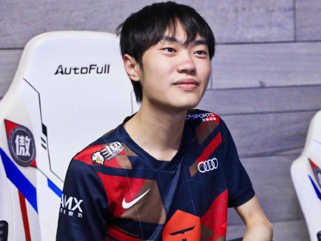 批评可以尖 批评可以尖