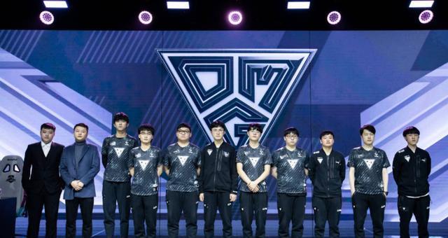 竞技偶像拉 竞技偶像拉